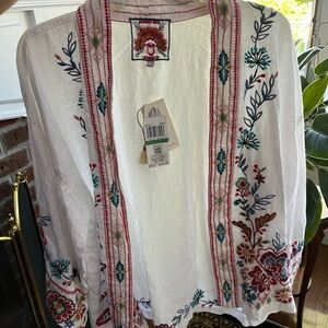 Johnny Was White linen unlined jacket with Multicolor Embroidery
